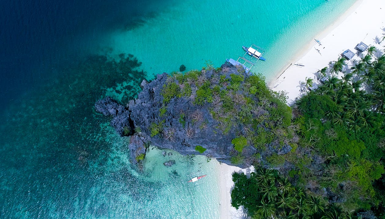 DISCOVER PHILIPPINES: FALL IN LOVE WITH THE ONE, PALAWAN
